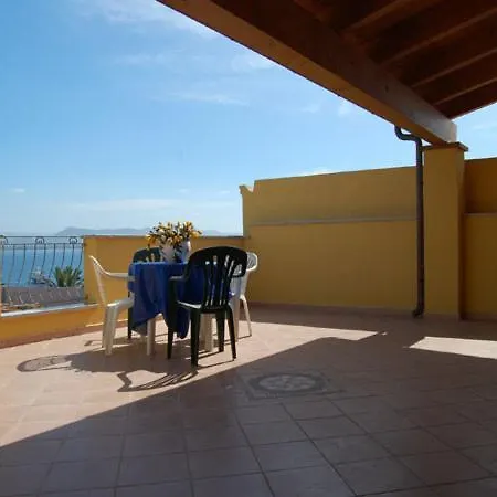 Con Ampio Terrazzo Panoramico E Barbecue A C190 Sant'Antìoco